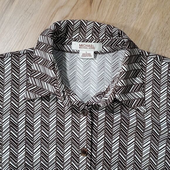 🔹️Michael Kors Brown Chevron Buttoned Long Sleeve Top Large - Picture 3 of 10